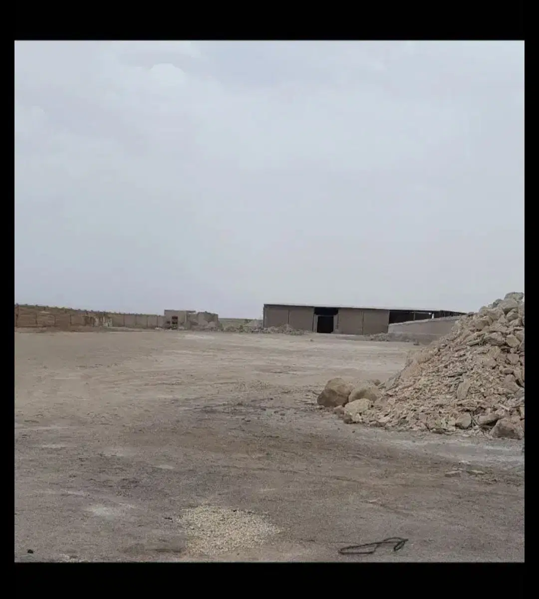 فروش۷۵۰ متر زمین بدون کاربری