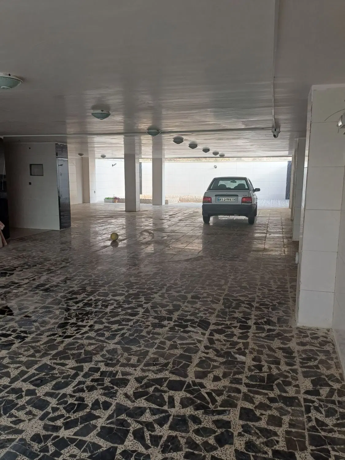 فروش آپارتمان 85متری جنب متروبهارستان خانه اصفهان
