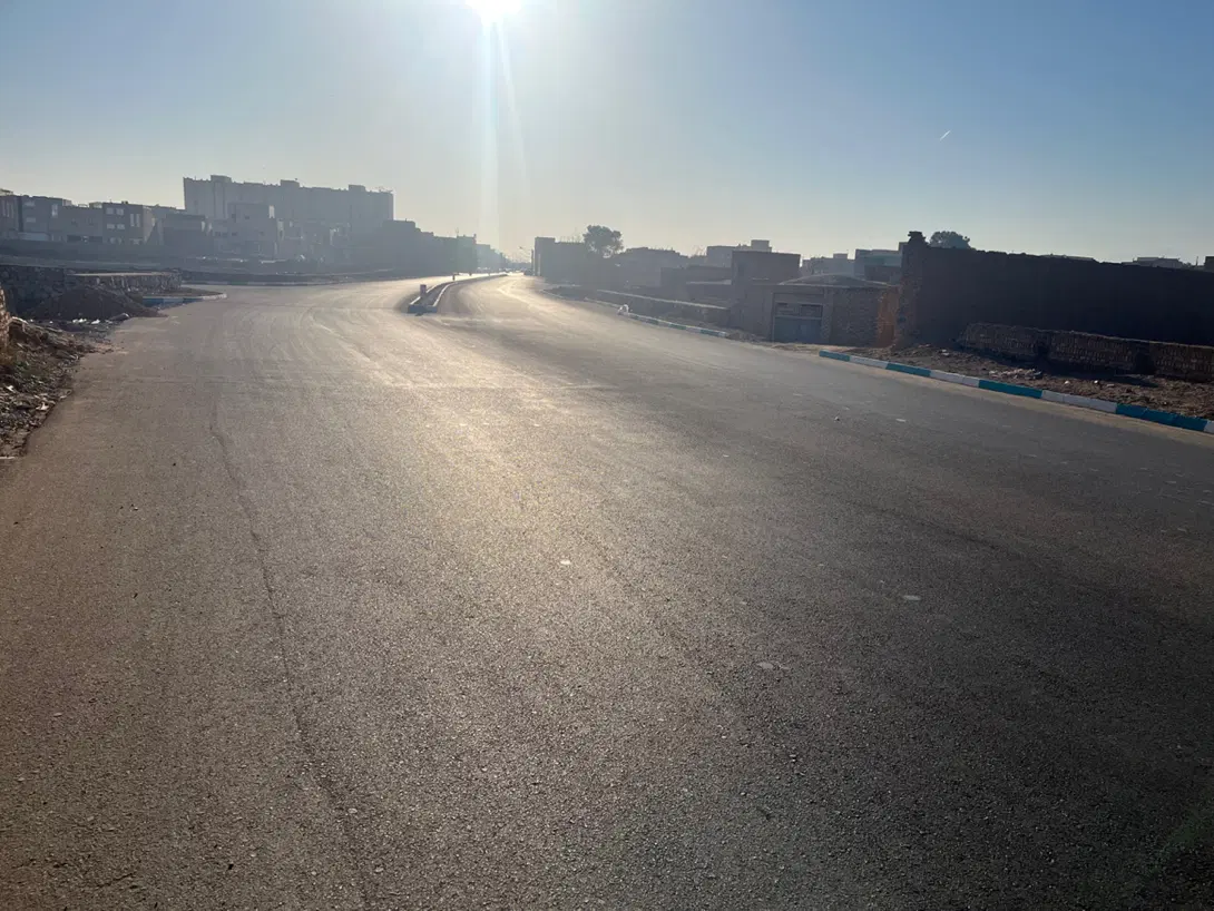 زمین تجاری خیابان ۲۴ متری