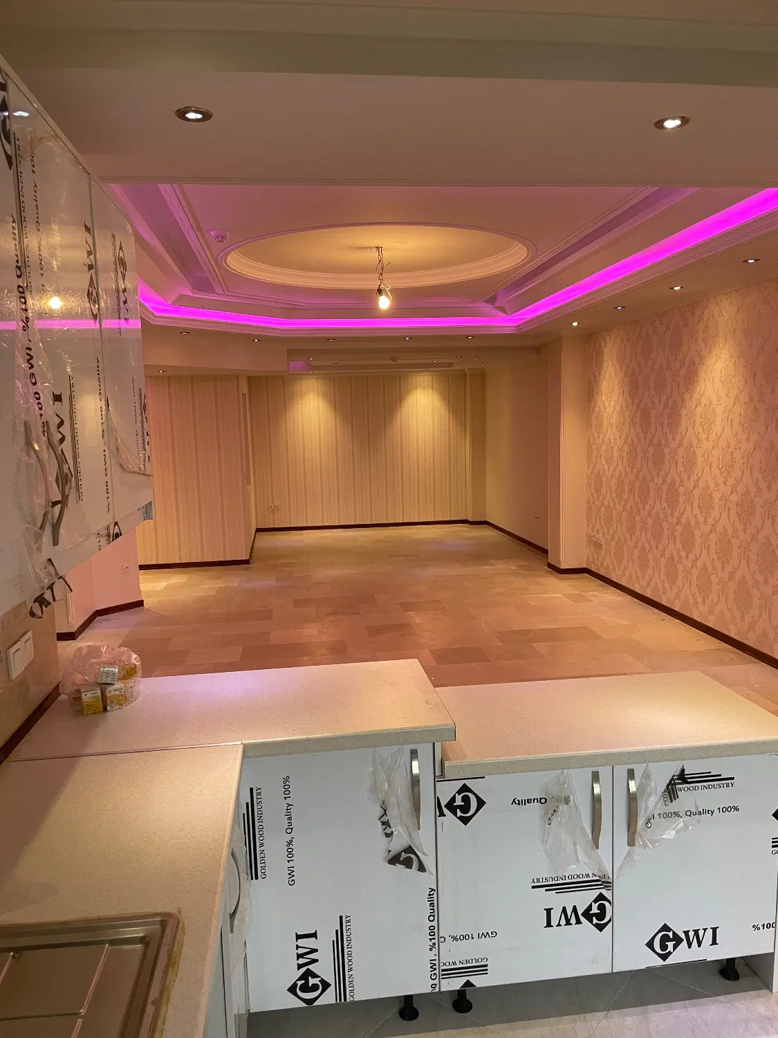 اپارتمان۱۱۷متری حکیمیه فاز سه