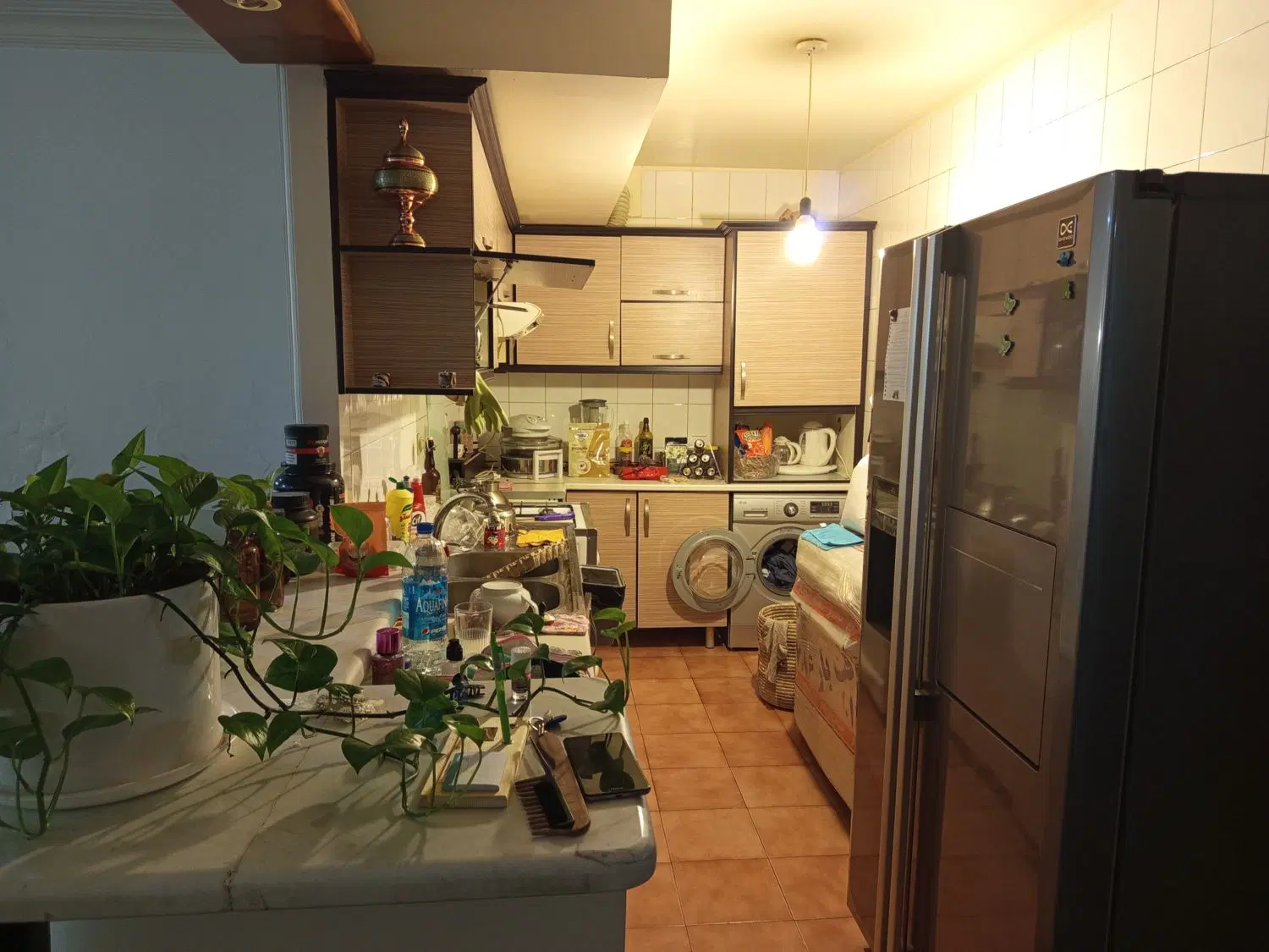 یک خواب اکباتان با پارکینگ تخلیه فوری