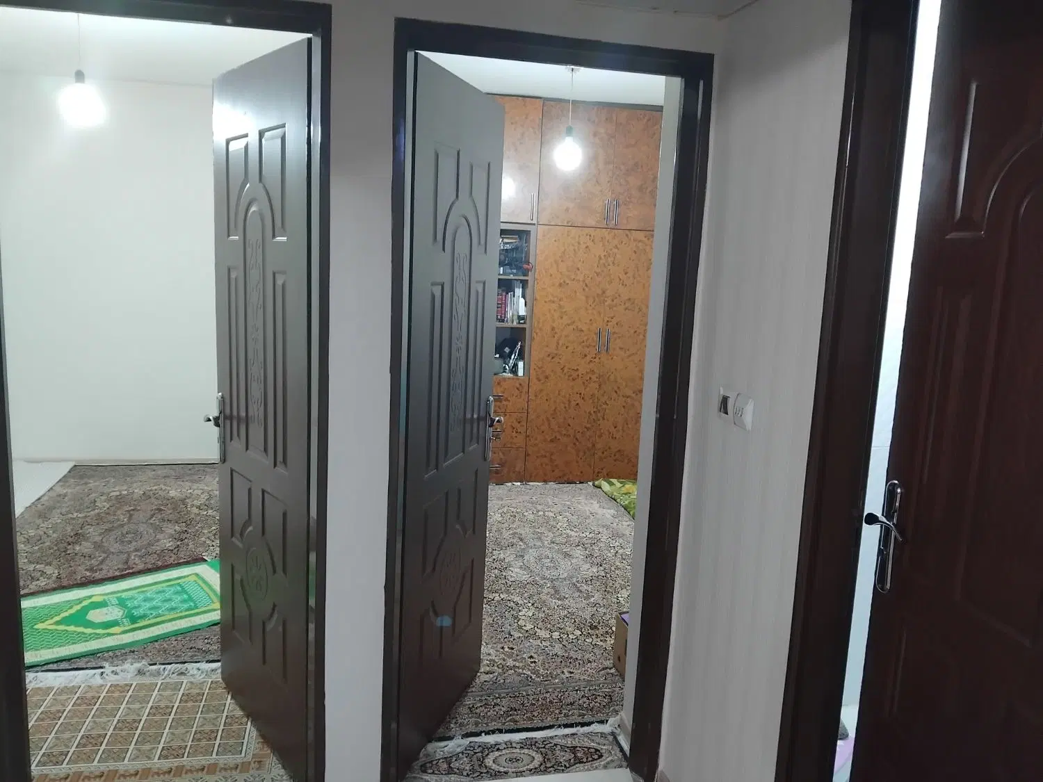 ۸۵متری همکف با پارکینگ اختصاصی