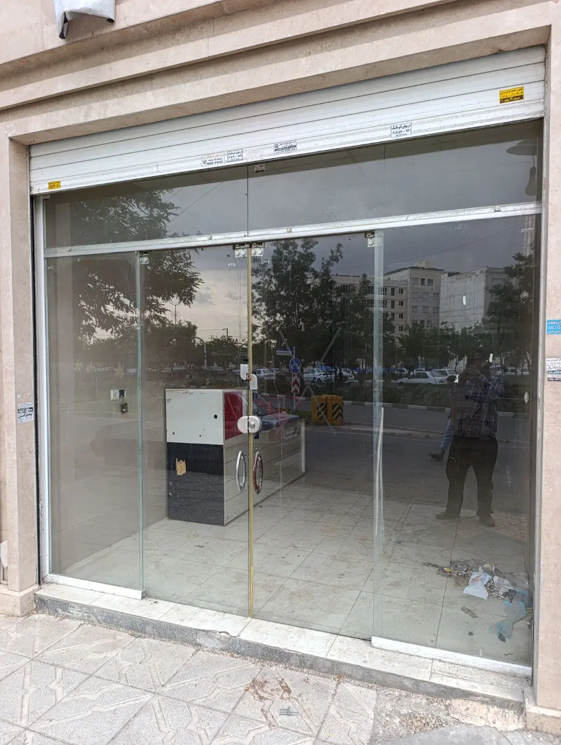 مغازه ۲۴ متری