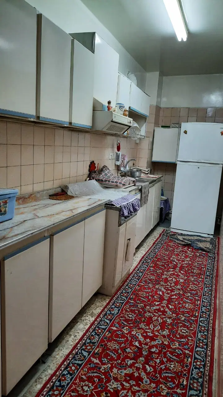 منزل ویلایی به همراه یک باب مغازه