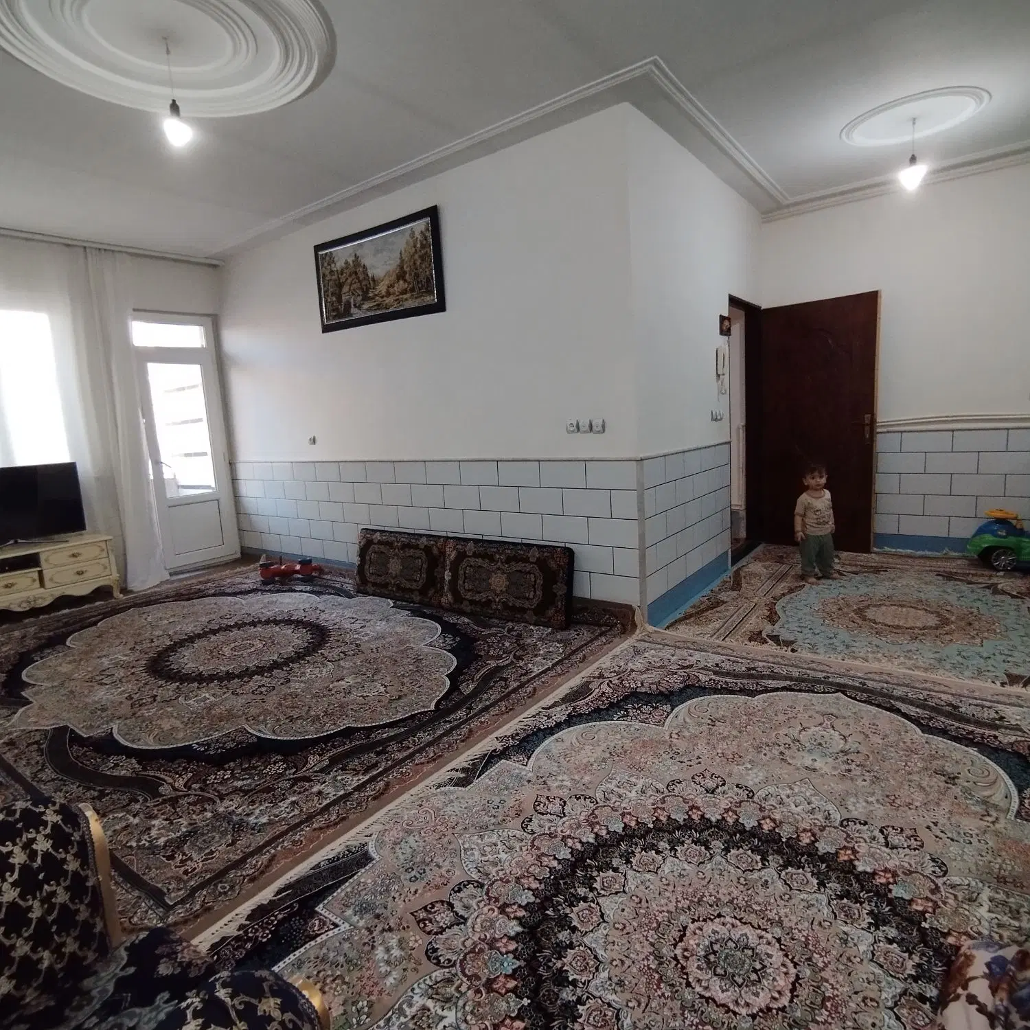 ویلایی طبقه اول دربست کامل امکانات (جداشجاعی)