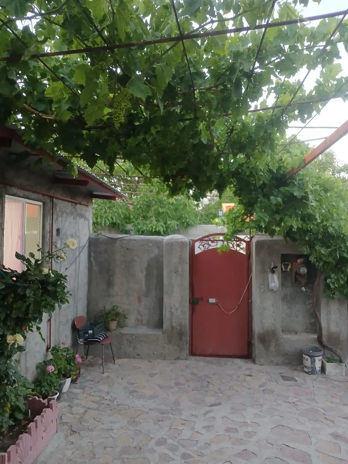 خانه ویلایی در شهر زیبای گیوی کوثر