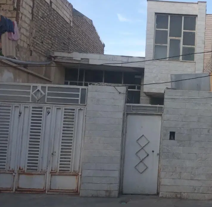 فروش خانه ویلایی ۱۰۰متر سند دار