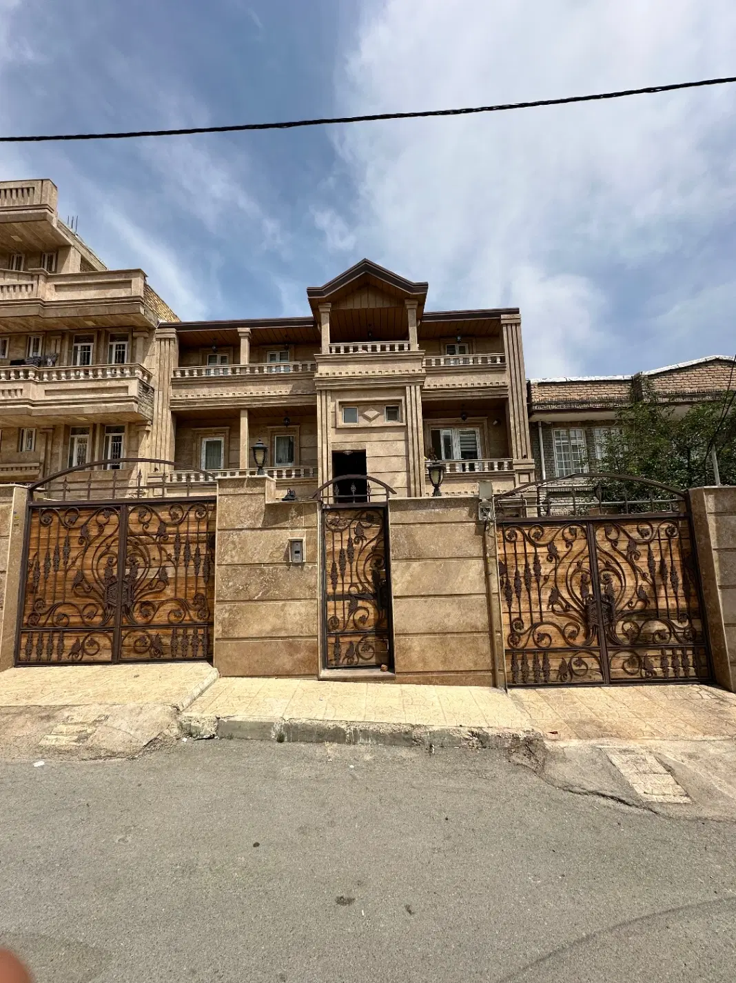 ویلاشهر سند بتن ۴۰۰ متر