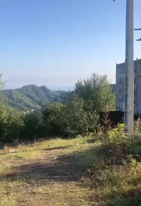 زمین جواهر ده
