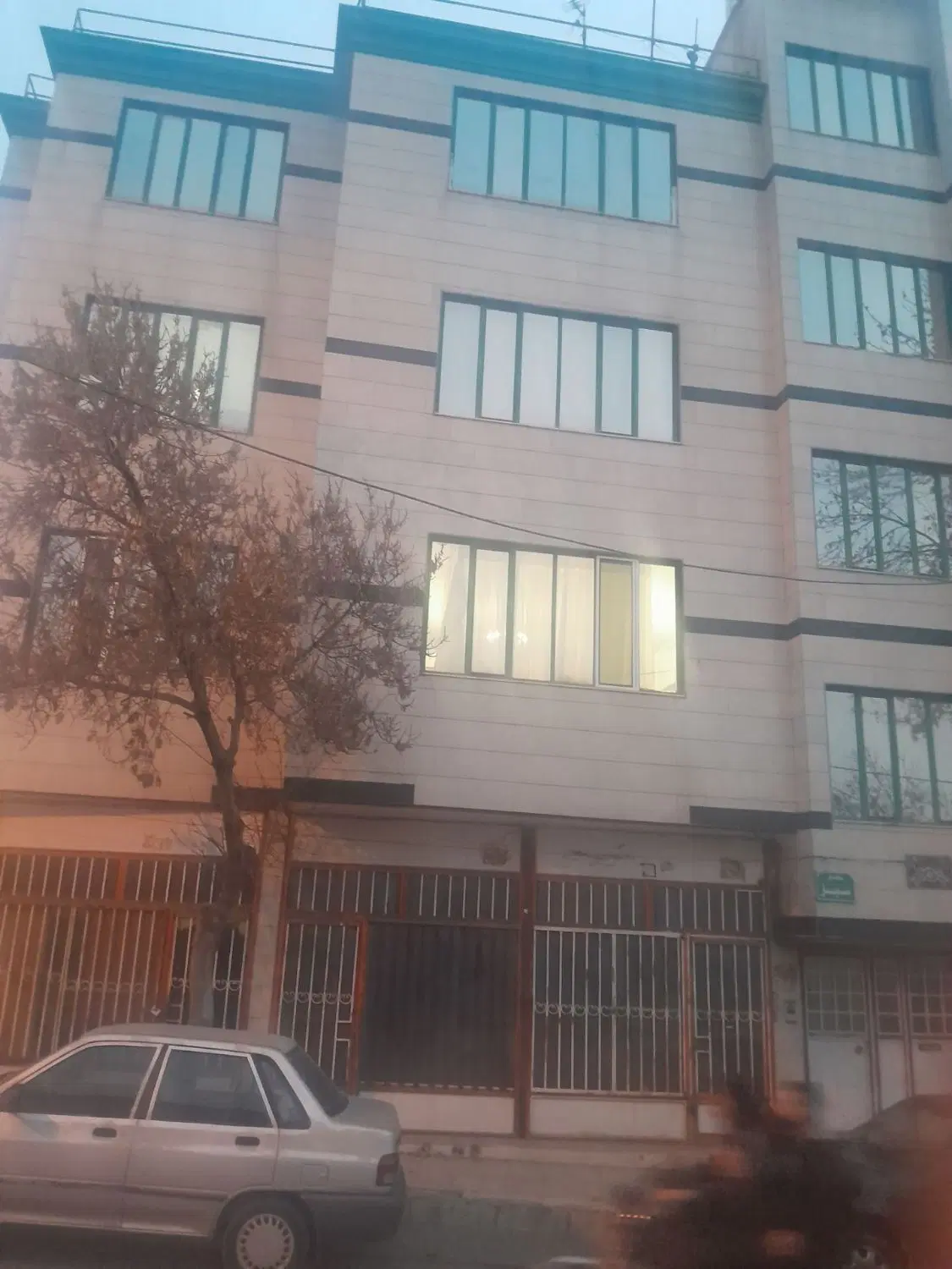 فروش یک واحد اپارتمان