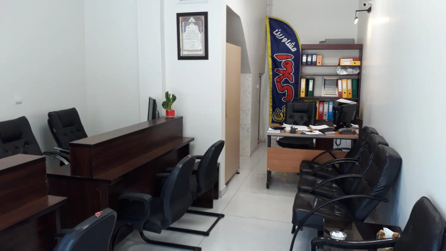 26 متر مغازه بازسازی فول گیشا امکانات کامل بر 4متر
