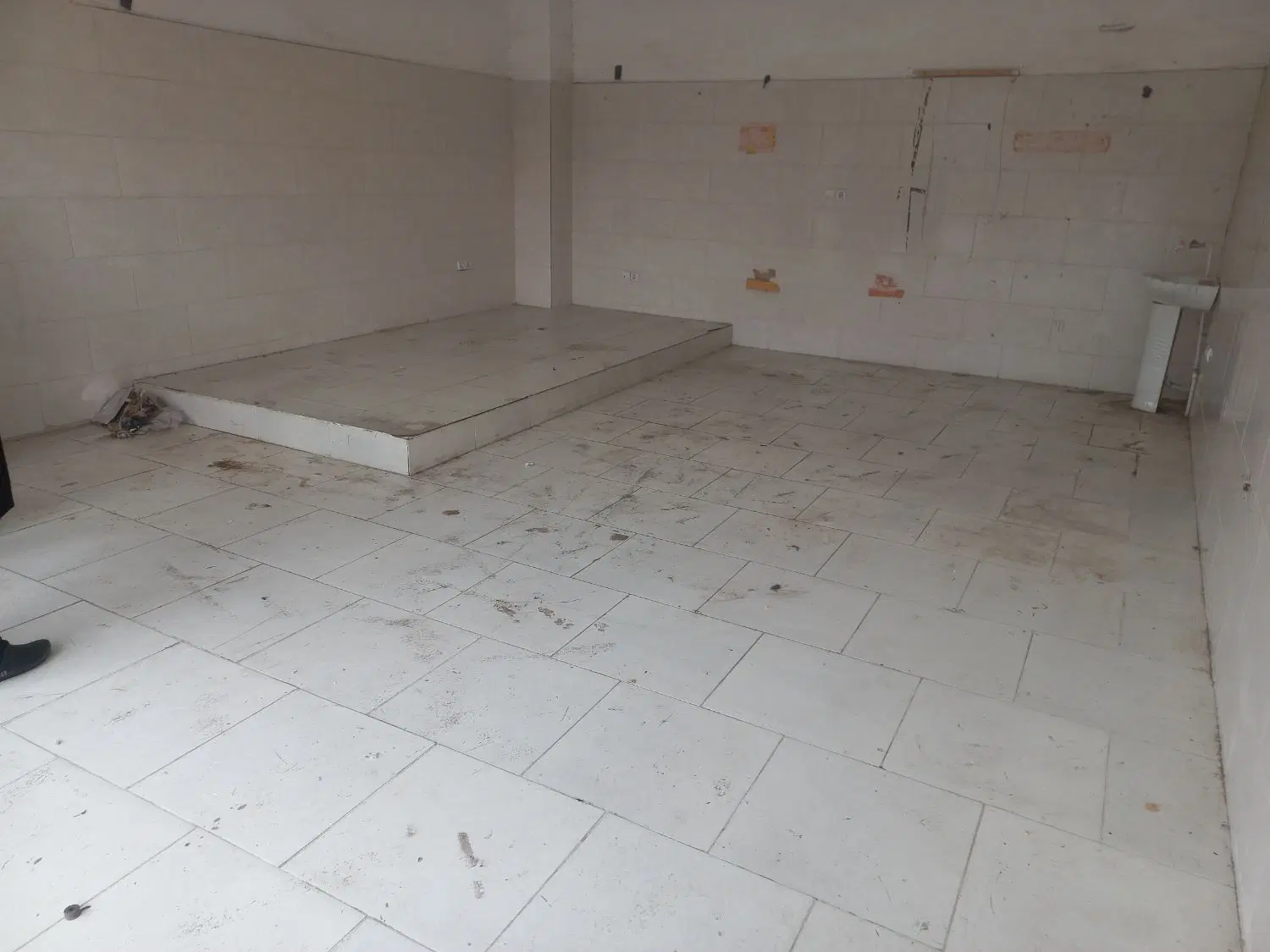 مغازه۴۲متری سهرک فرهنگیان سر چهارراه
