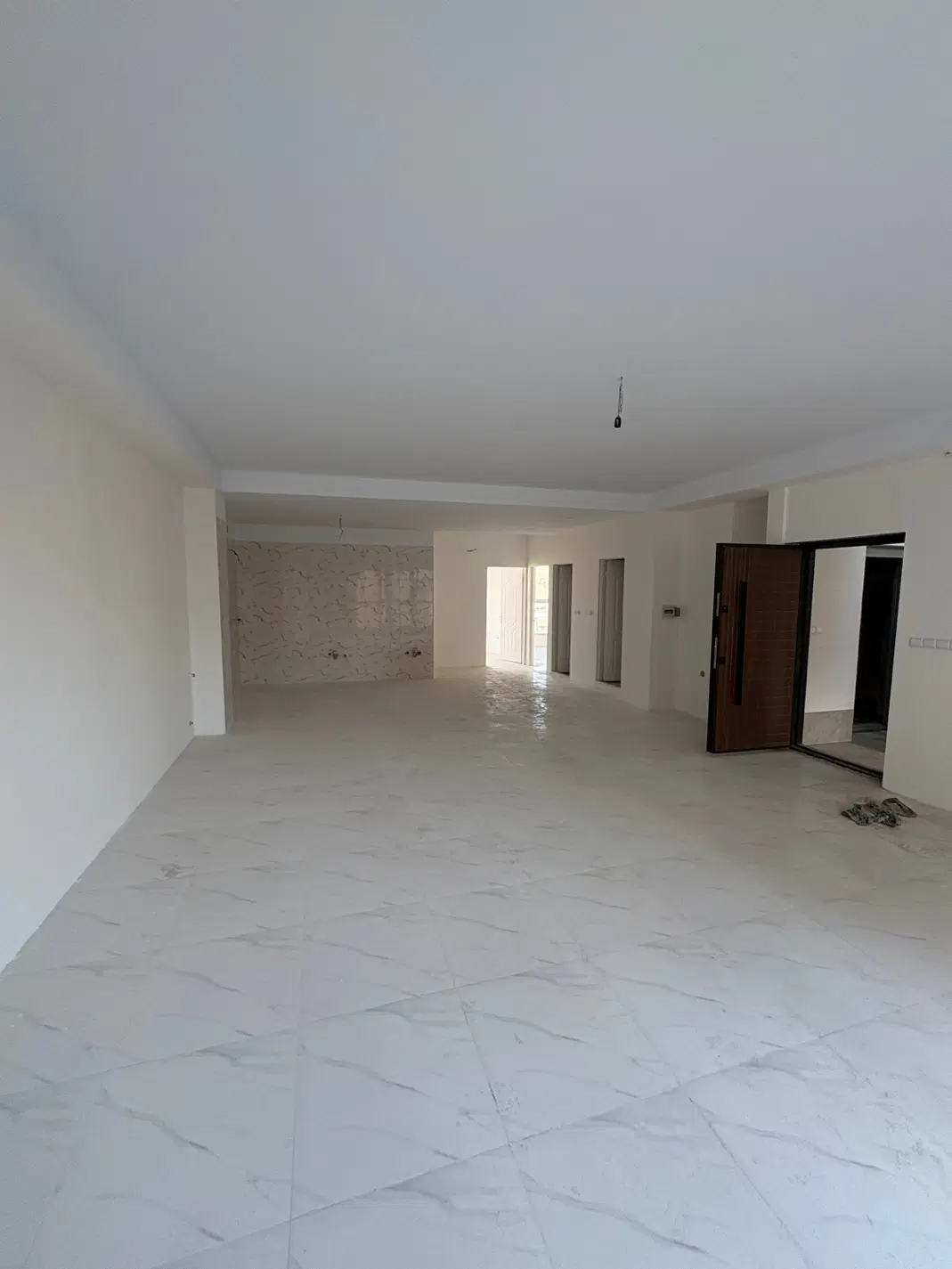 ۱۱۰متر ۳خواب نوساز هوافضا(حمیدورمقانی وکیل ملکی)