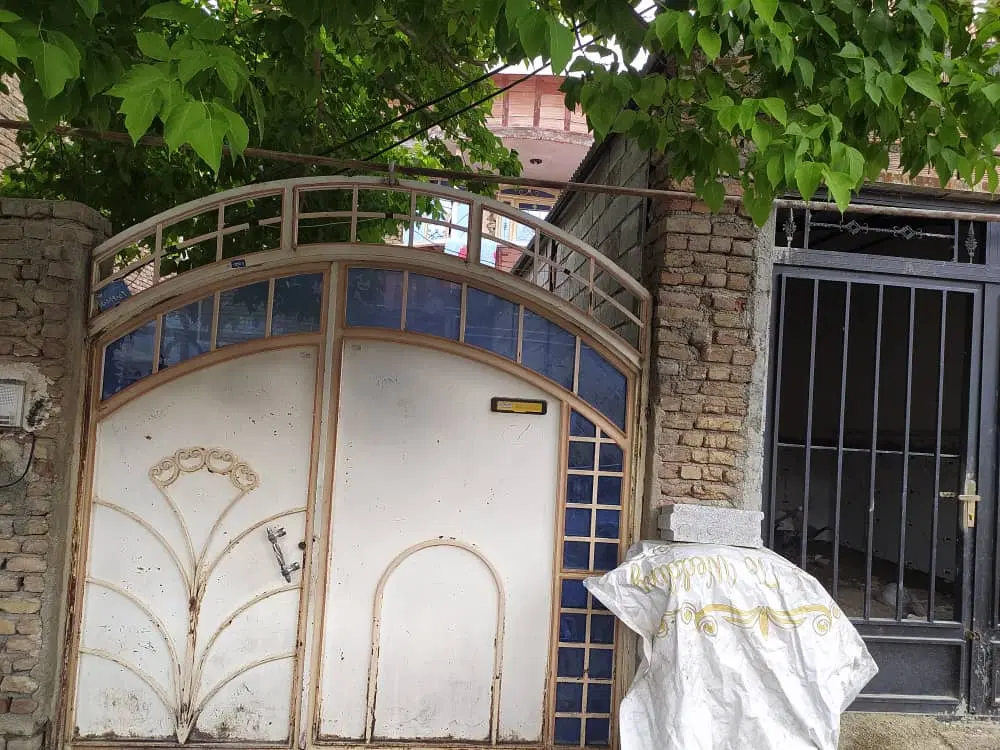 ساختمان فروشی دوطبقه