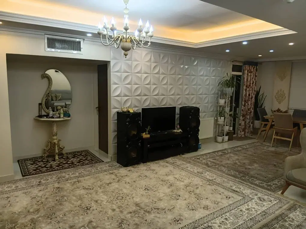 آپارتمان ۸۶ نوساز