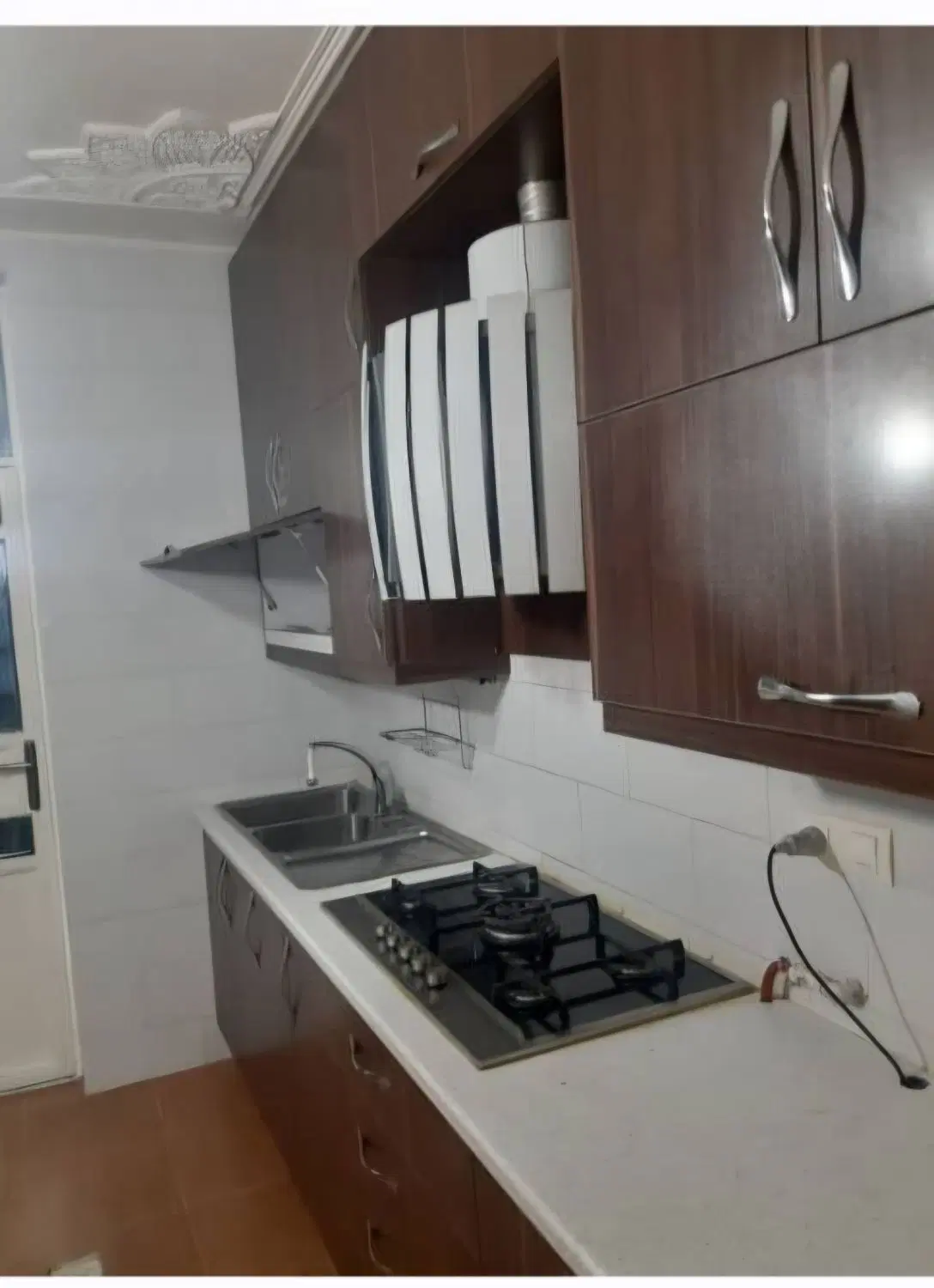 اجاره یک باب منزل مسکونی واقع در راهنمایی باهنر 5