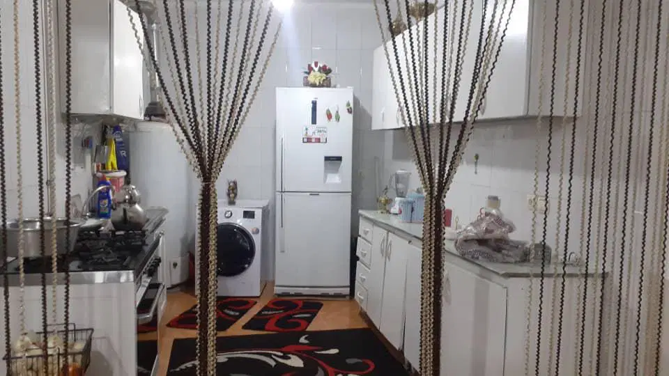 واحد ۶۰ متری همکف