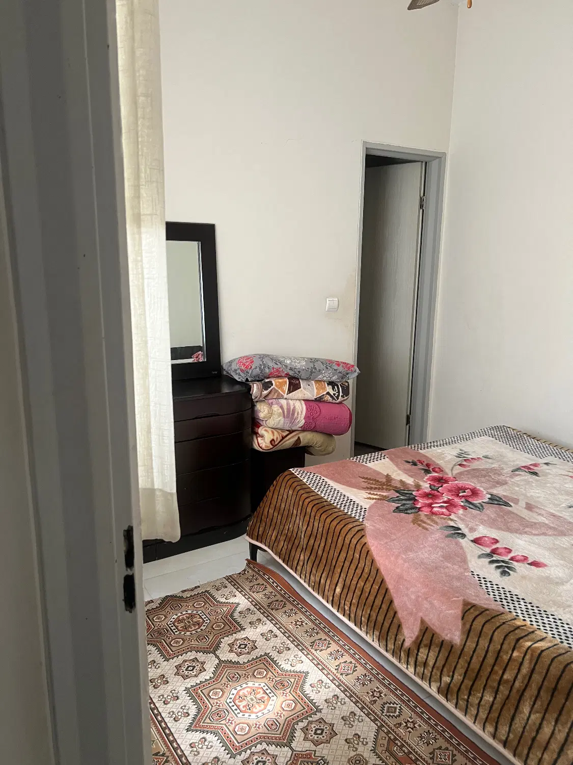 باغ ویلا کاهگلی زیبا