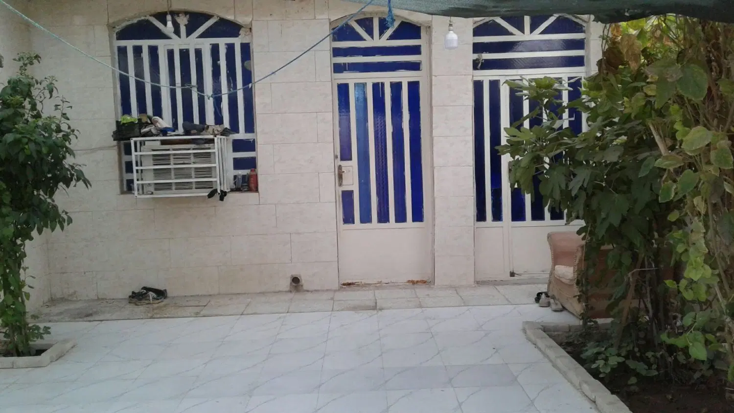 180متری 2تا خواب 1پذیرایی حیات خلوت هال بزرگ
