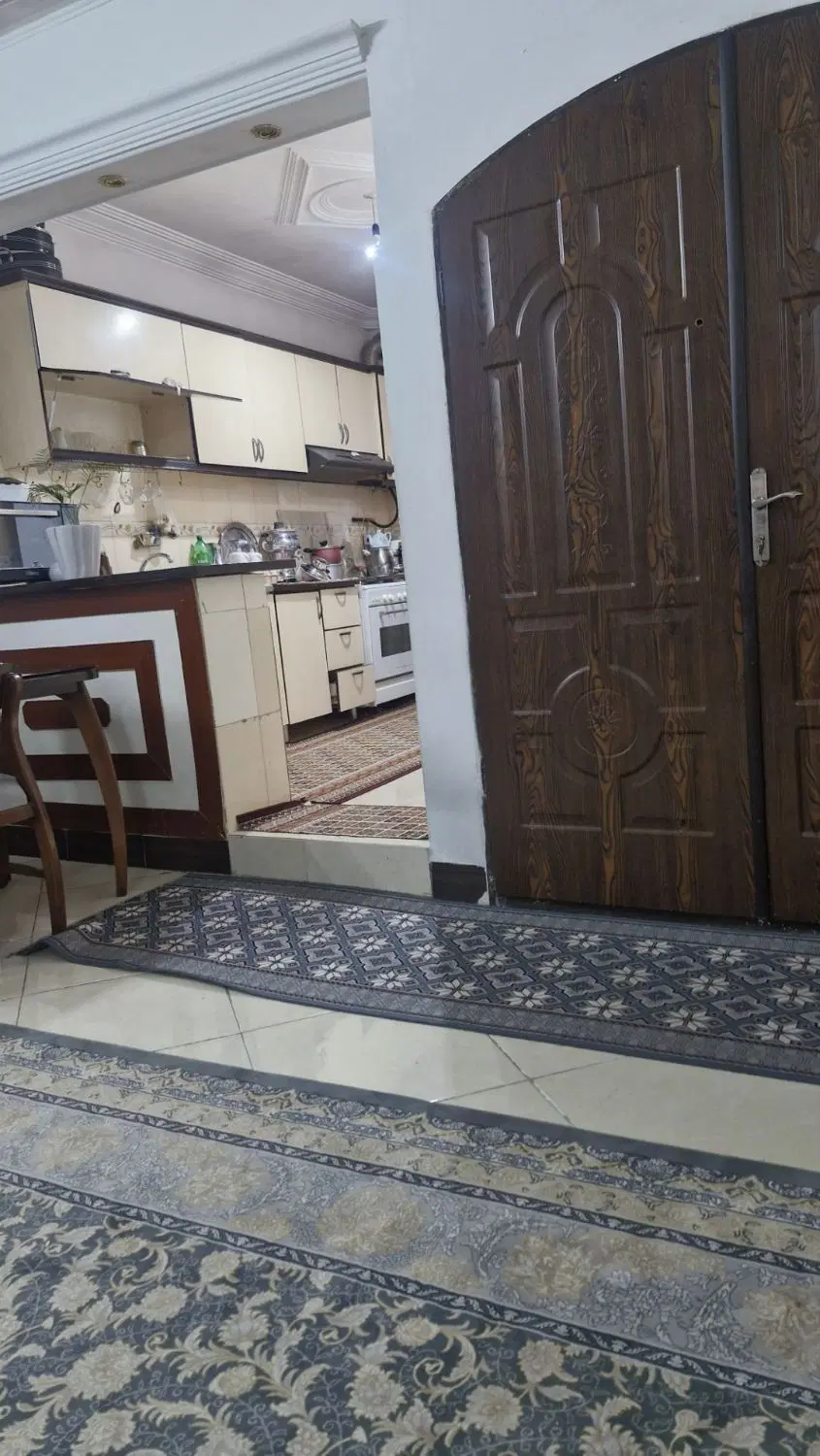 فروش یک واحد آپارتمان