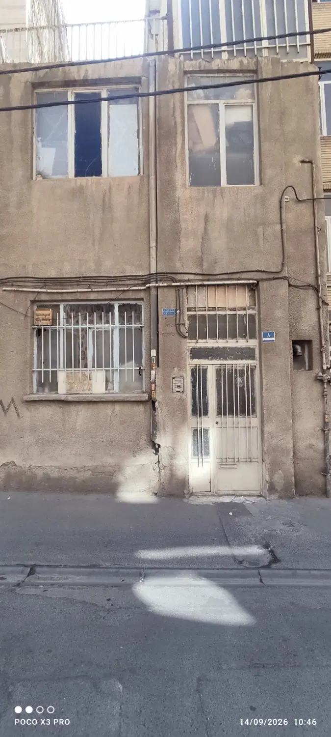 110متر بافت فرسوده