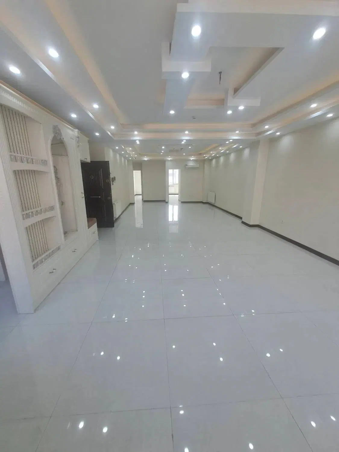فروش آپارتمان ۱۲۳ متر ۳ خواب فول امکانات