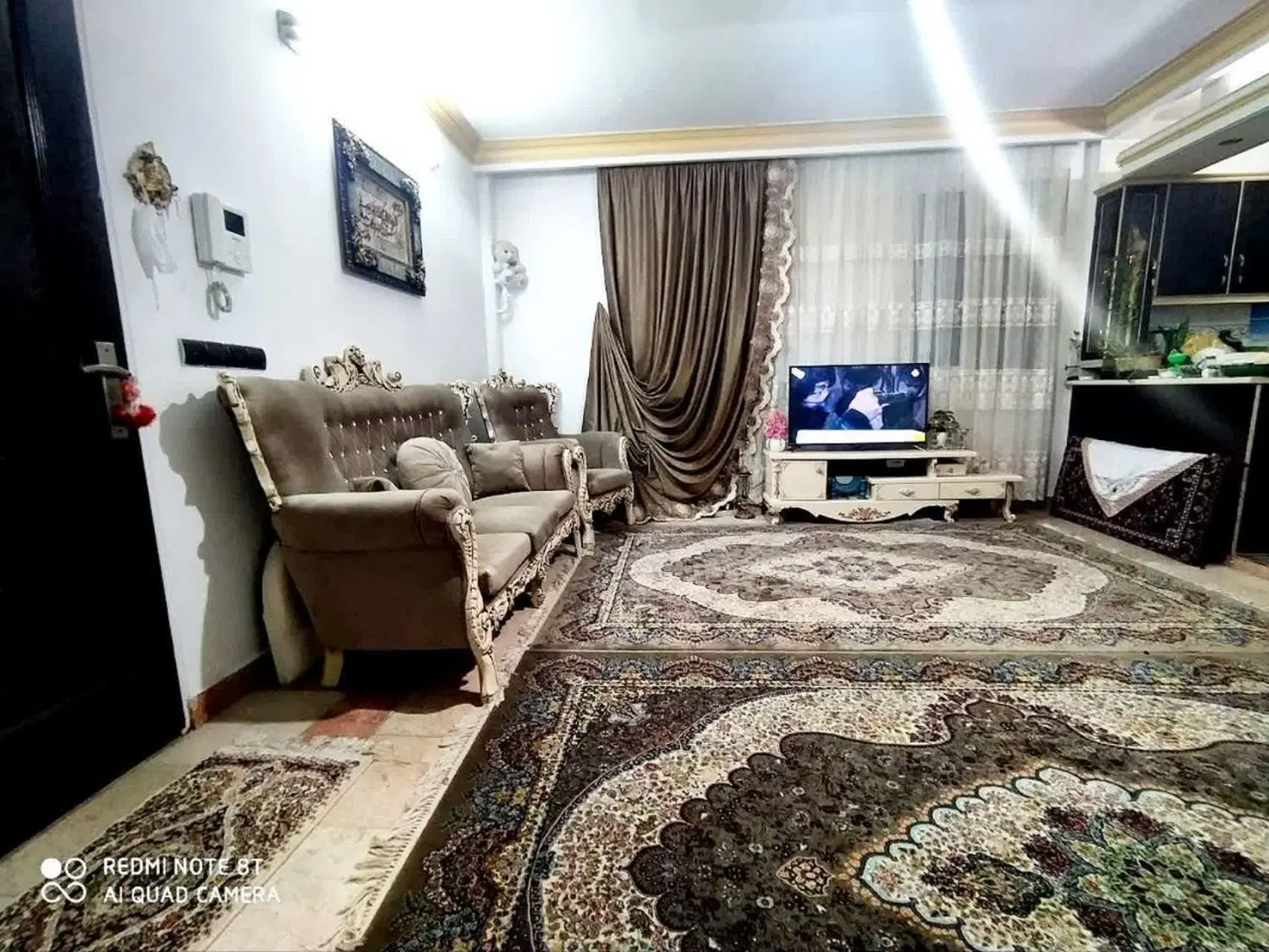 ۴۹ متری پارکینگ سندی