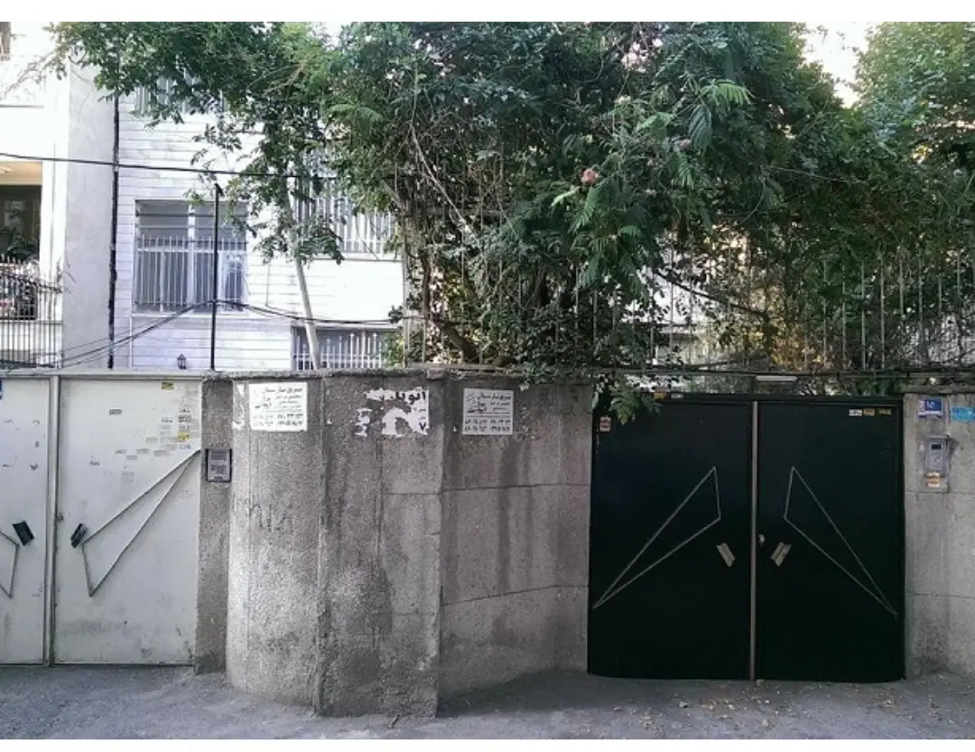 ویلائی کلنگی ۲۰۰ متر جنوبی شمالی فروش حکیمیه