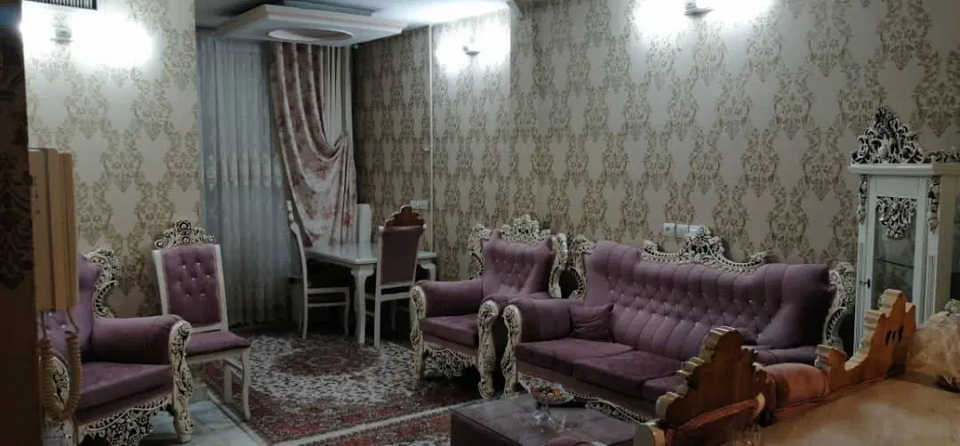 فروش ۵۷ با بالکن و انباری