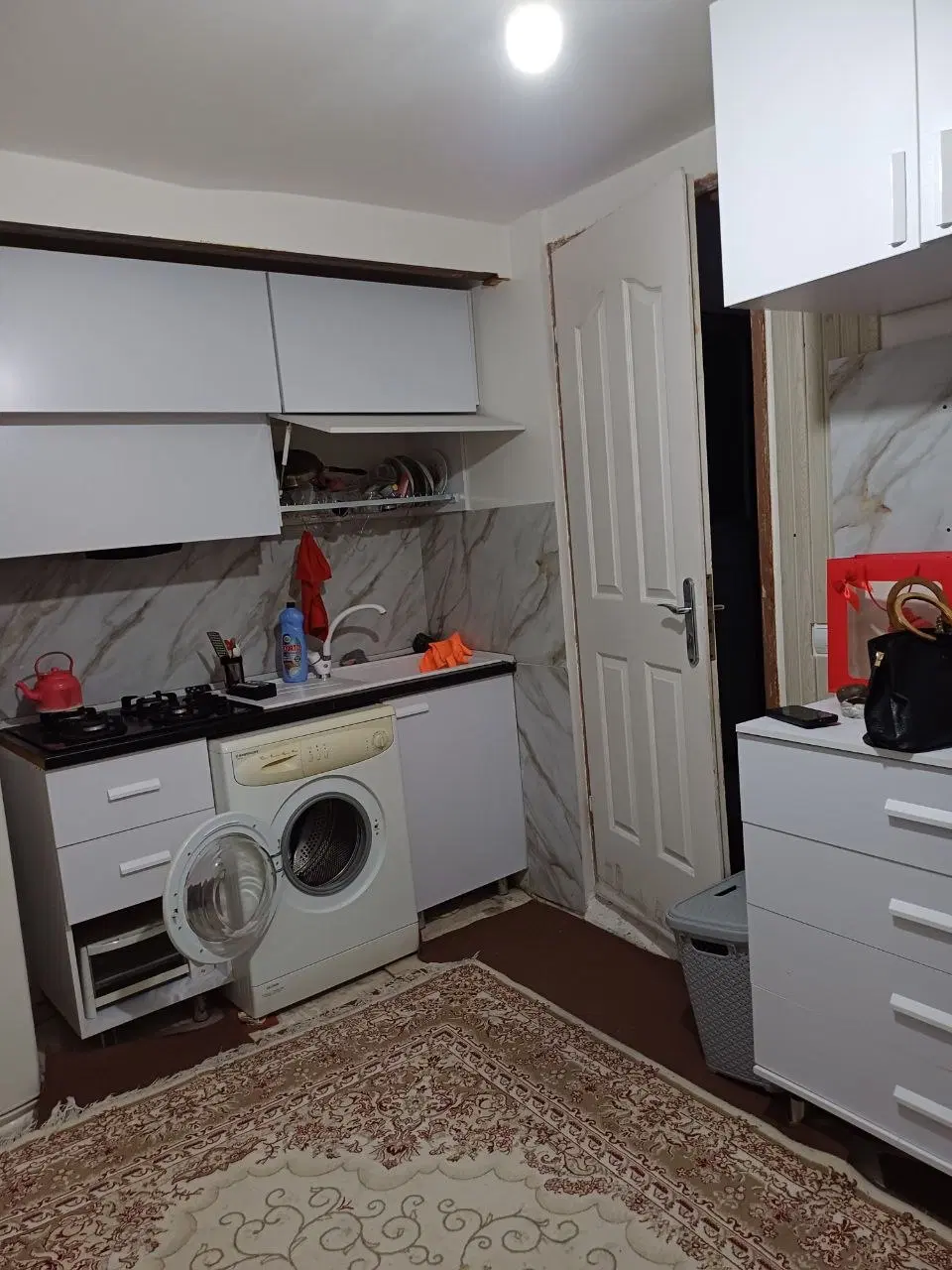 اجاره بهارخواب مجردی برای خانم چهاراه مارالان
