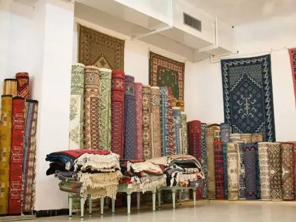 مغازه میدان امام راسته فرش فروشا