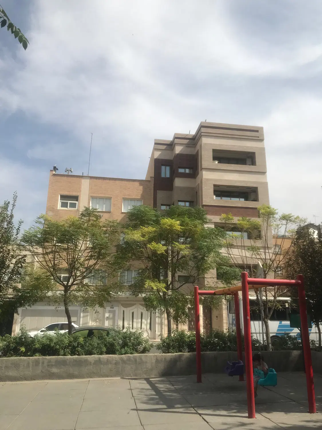 فروش هتل آپارتمان یکجا نزدیک حرم