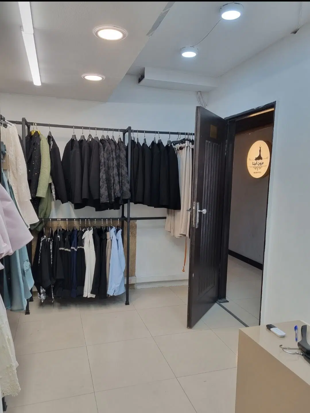 اجاره اتاق مستقل ساختمان تجاری