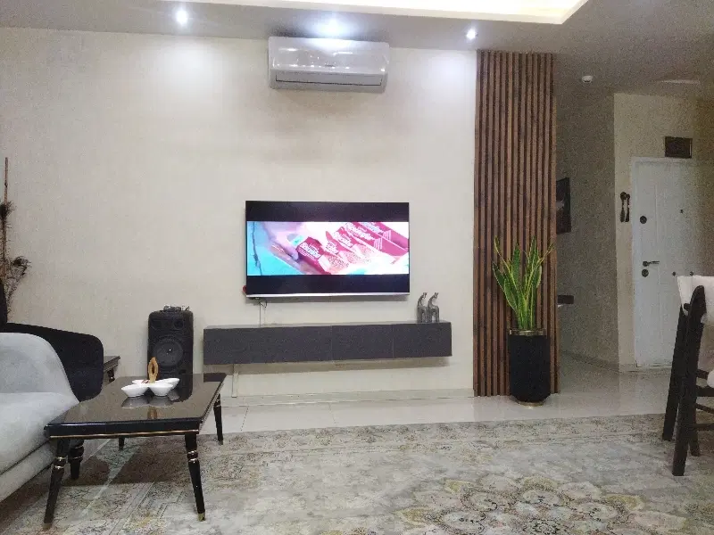 آپارتمان دوخوابه فوق لوکس