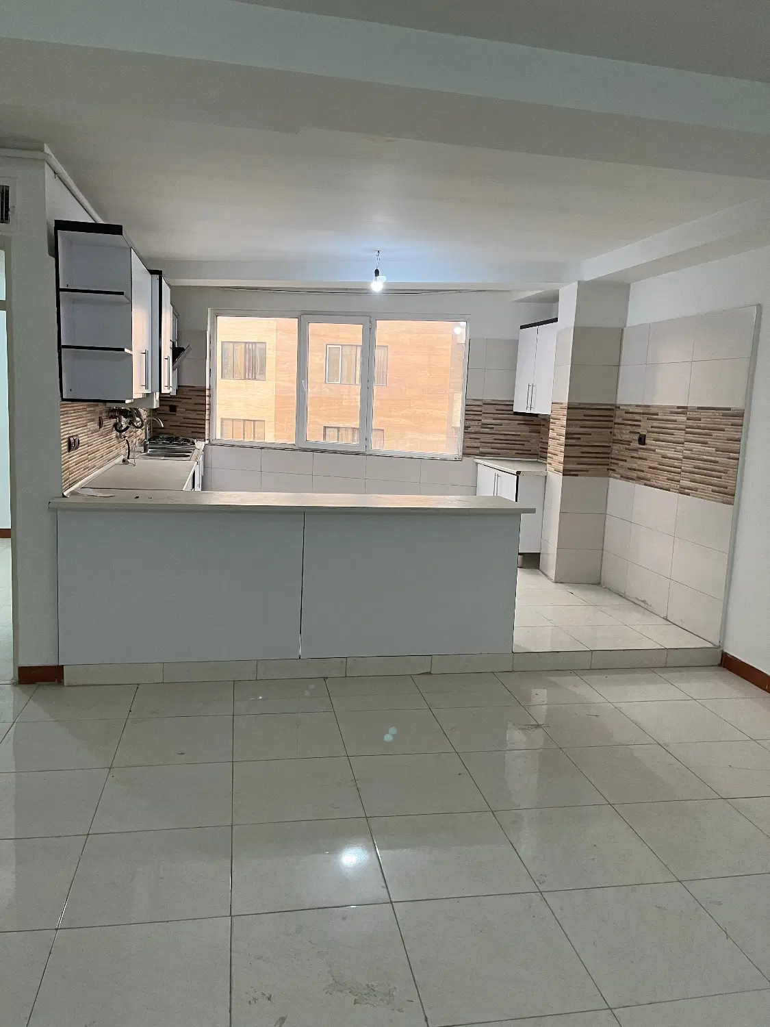 دو خواب پارکینگ اختصاصی