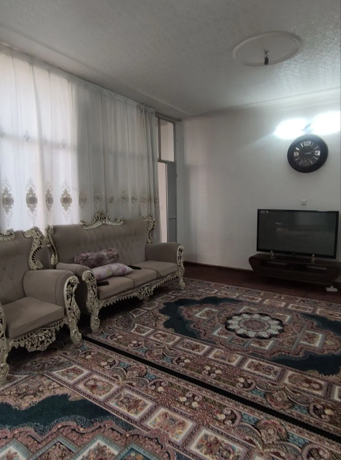 خانه ویلایی درشهرک توحید