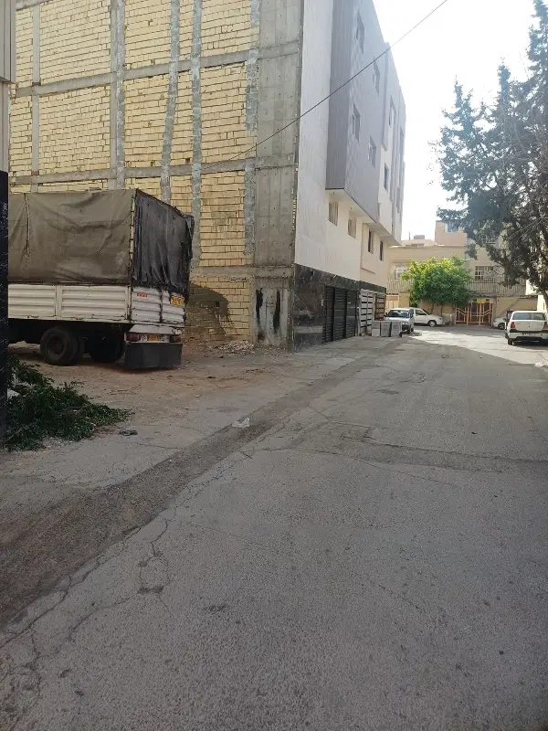 زمین مسکونی