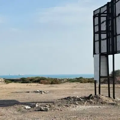 زمین بهداشت بندرلنگه کوی بشاری
