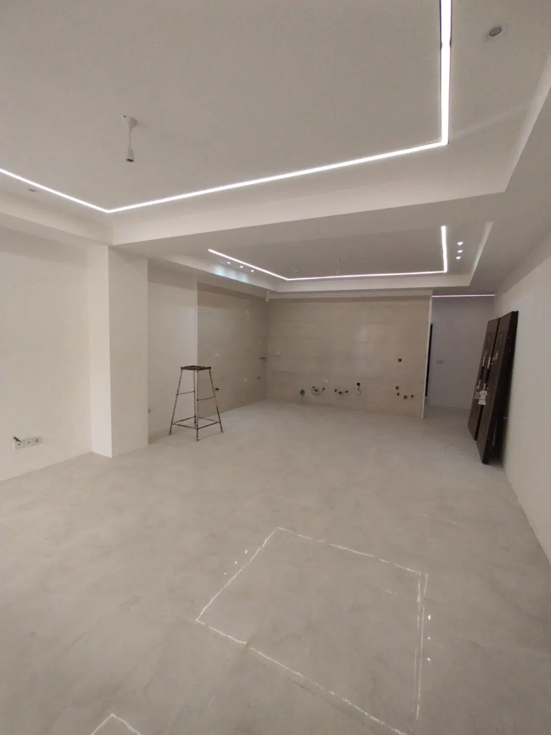 آپارتمان پروین اعتصامی98متری