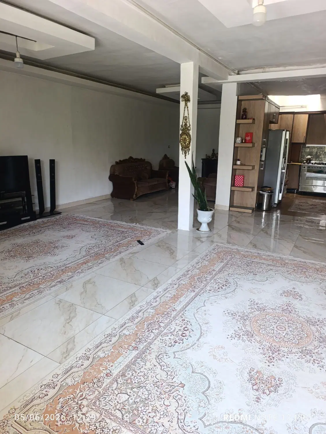 خانه ویلایی ۲۰۰ متر خیابان صدوقی
