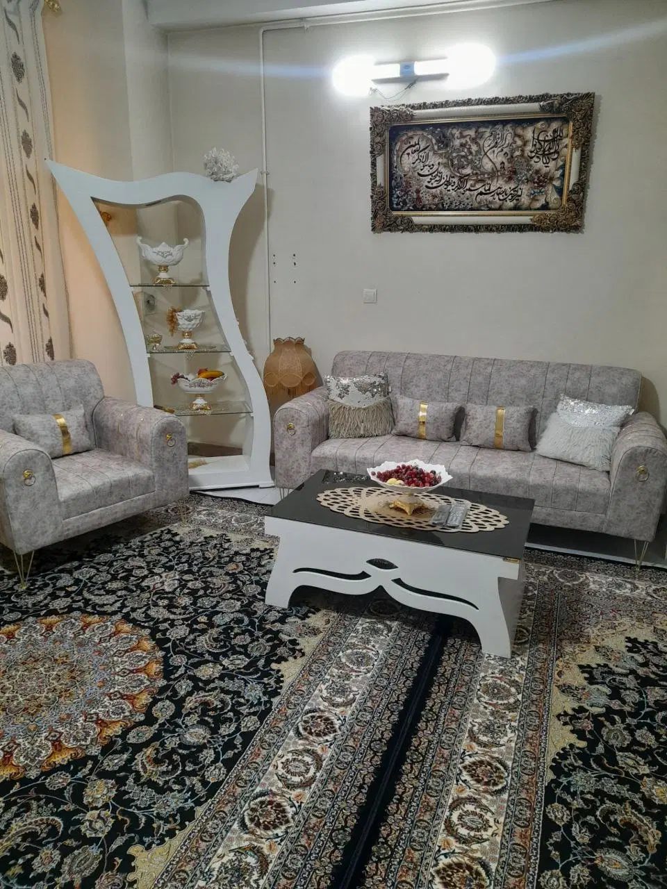 فروش و معاوضه واحد ۸۳ متری اندیشه