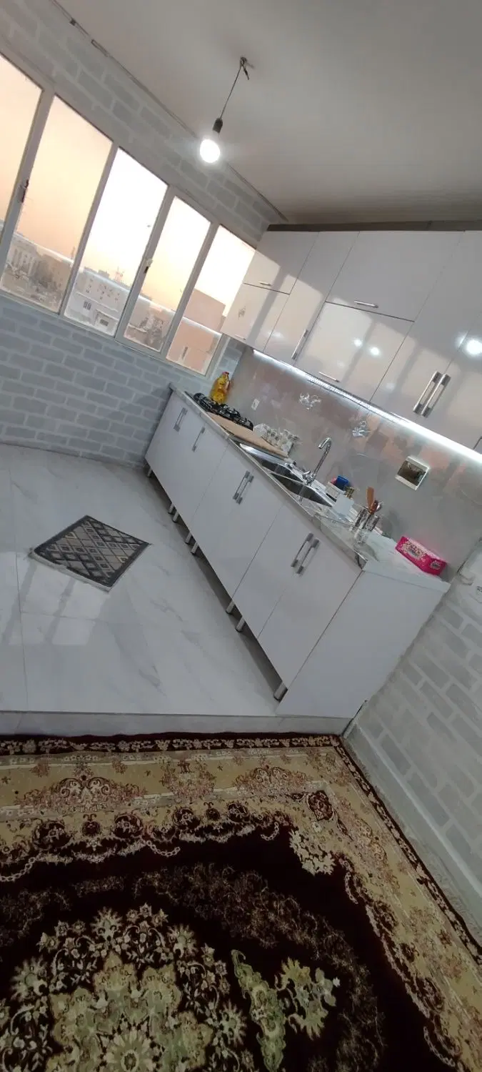 همخونه هم خانه