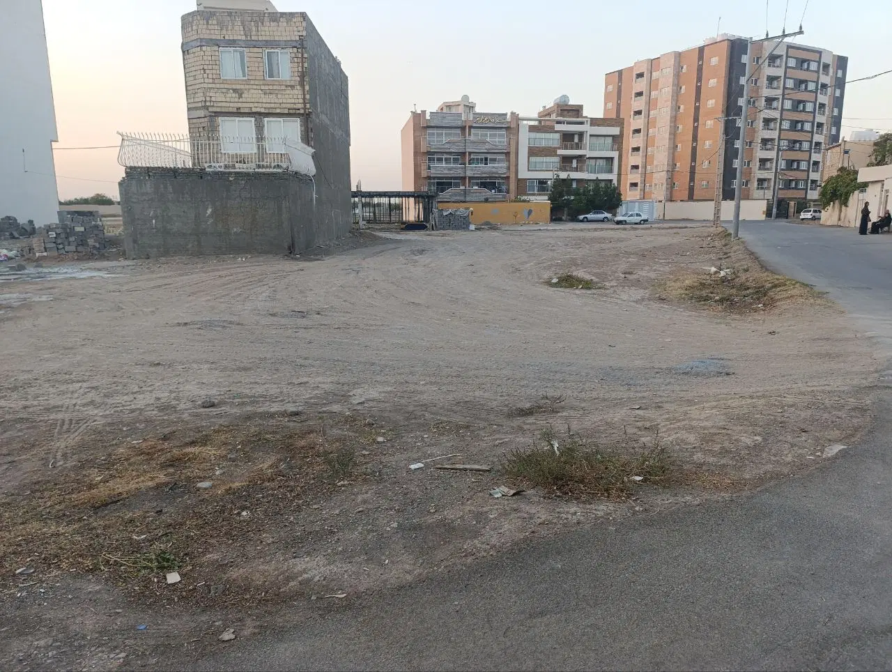 فروش وتهاترزمین تجاری مسکونی خیابان لیمجیر