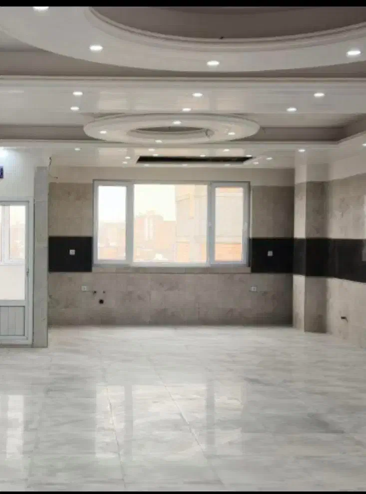 117 متری تکواحد