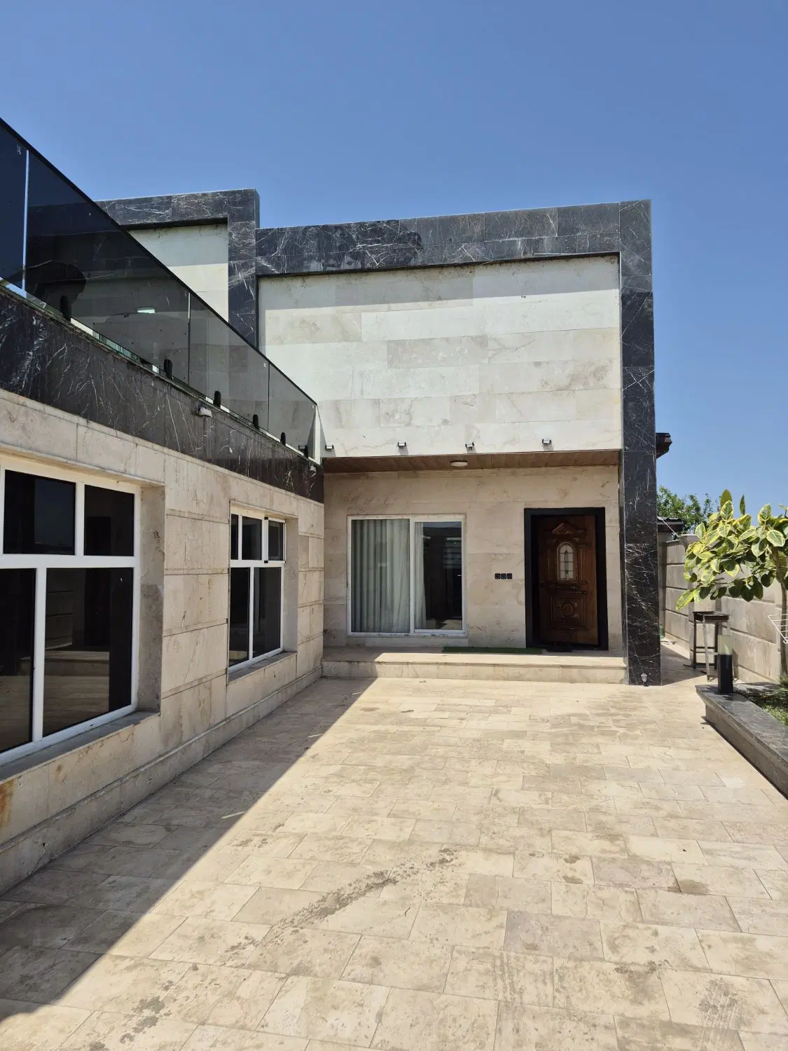 اجاره ویلا استخردار