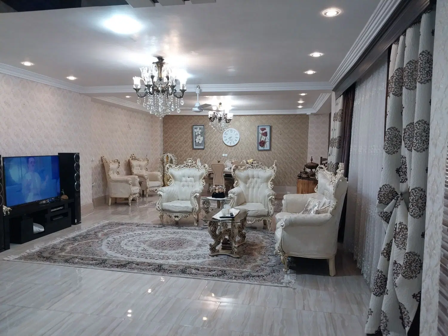 رهن و اجاره تک واحدی۱۸۰متری