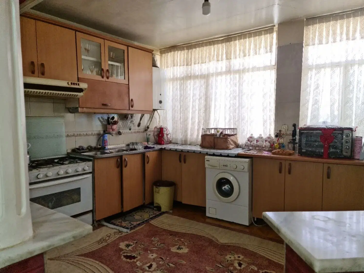 اجاره ۸۰متری طبقه بالای ویلایی تمیز بزرگ