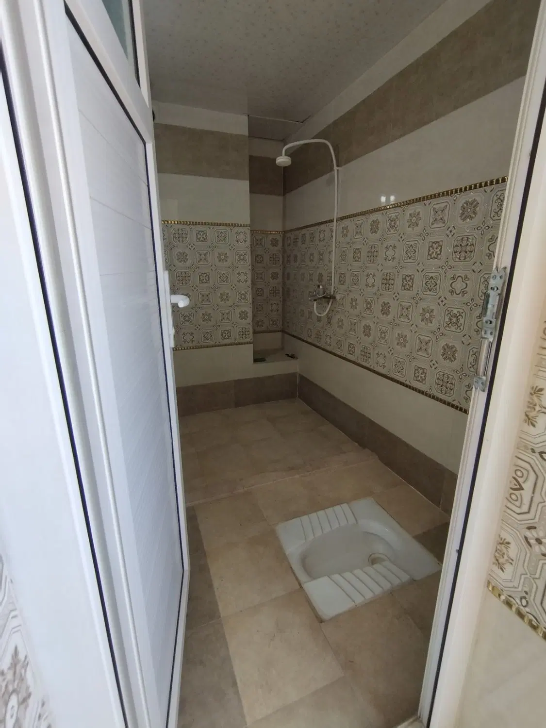 یک واحد به متراژ 50 متر. فول امکانات شهرک شهرداری