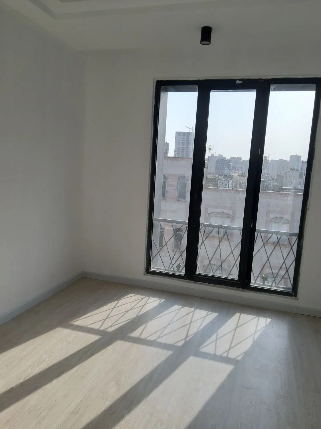 اجاره ۲۱۲متر_تکواحدی_سروستان۱۲_درحدنوساز