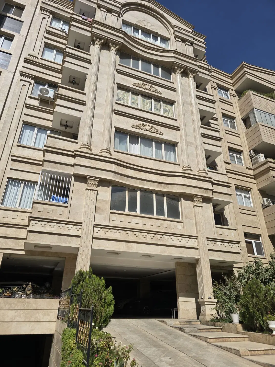 ۳۲۰ متر پنت هاوس ۳خواب_قیمت کاسبی_شقایق غربی